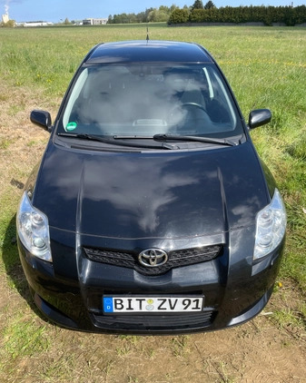 Toyota Auris cena 12900 przebieg: 194900, rok produkcji 2007 z Koszalin małe 46